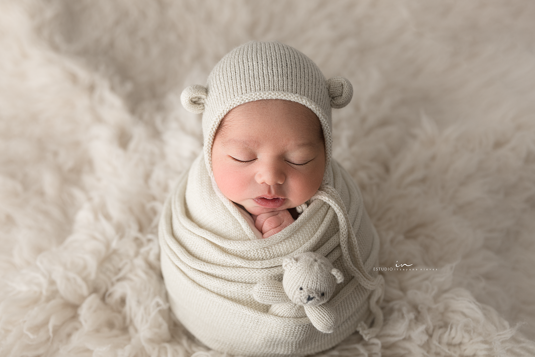 Wrap y Gorro Tejidos Newborn